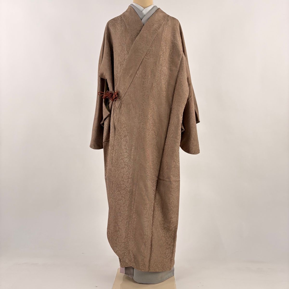 道中着 身丈128.5 cm 裄丈67 M 和装コート 着物衿 地紋 斜縞 薄茶色 正絹 秀品