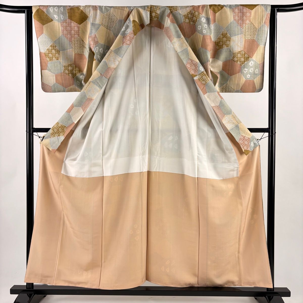 絞り ピンクベージュ