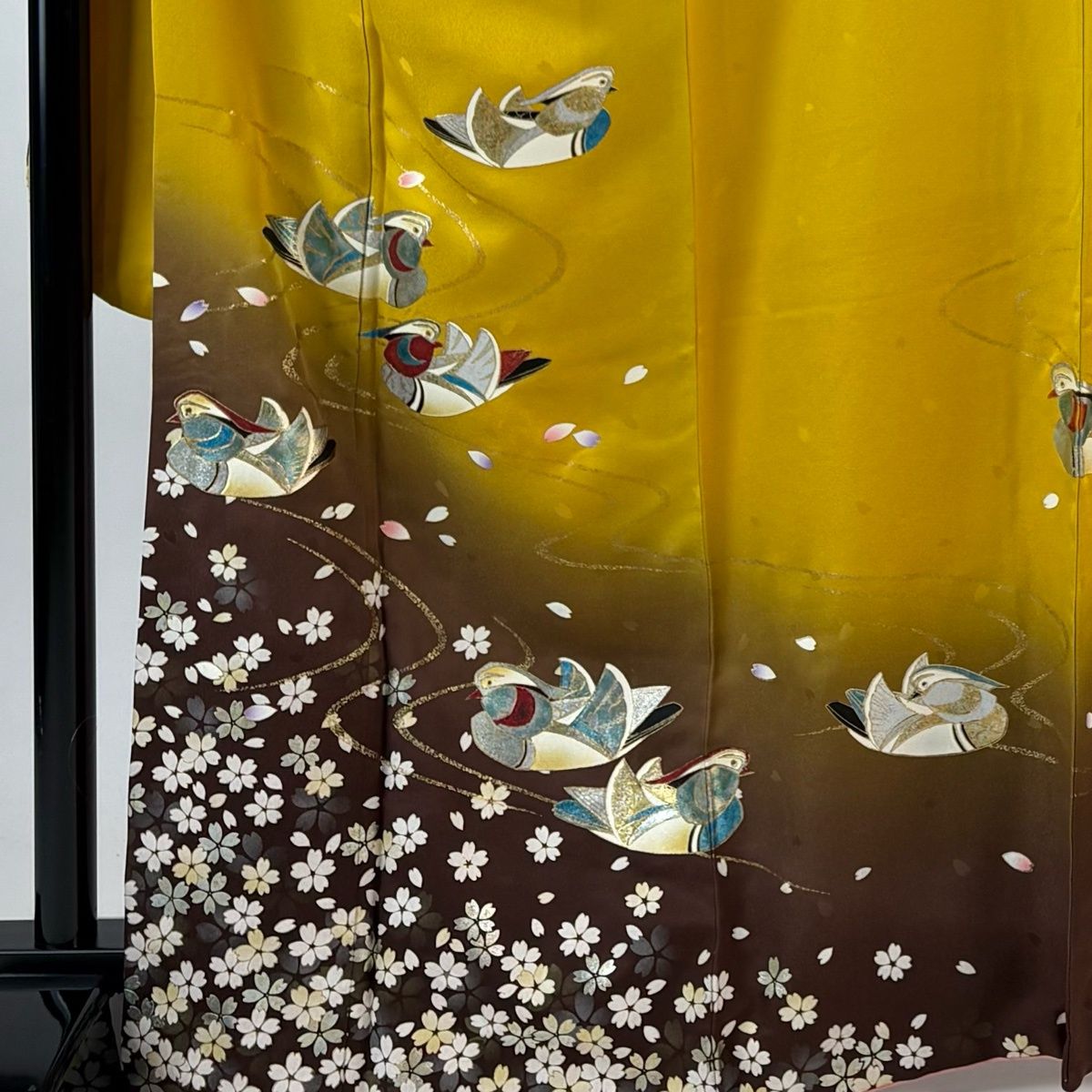 振袖 身丈168cm 裄丈68.5cm L 袷 鴛鴦 桜 金銀彩 染め分け からし色