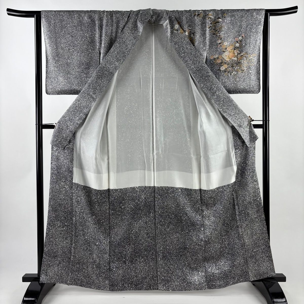 美品】 訪問着 身丈164.5cm 裄丈63.5cm S 袷 扇 草花 金彩 ぼかし 黒灰