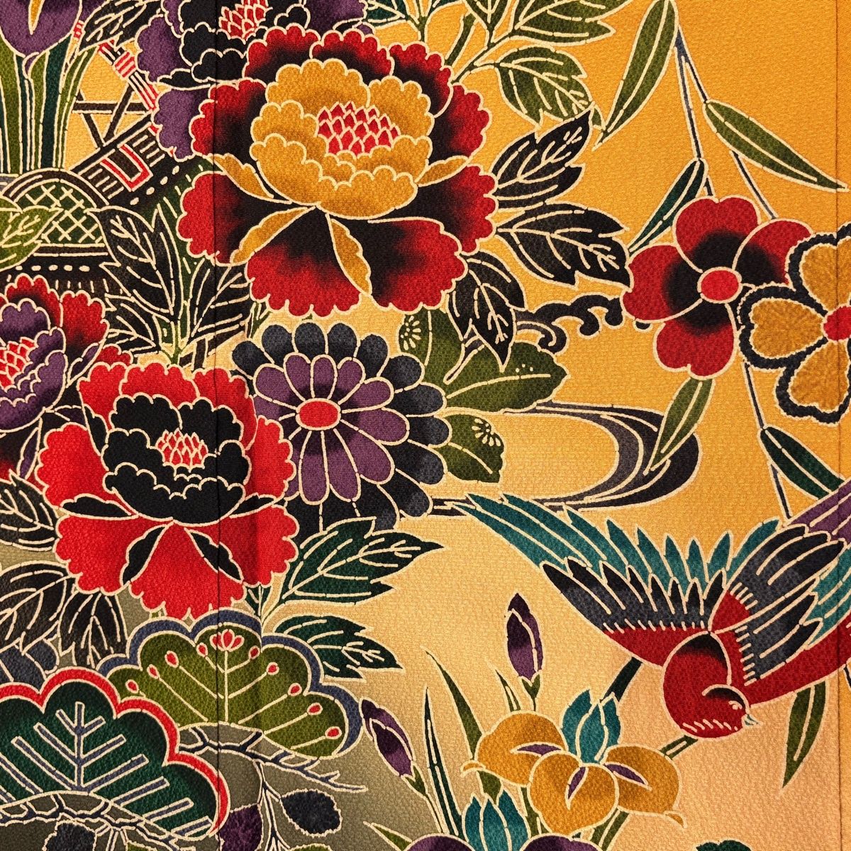 振袖 身丈159.5cm 裄丈66.5cm M 袷 牡丹 鳥 染め分け ぼかし 山吹茶色