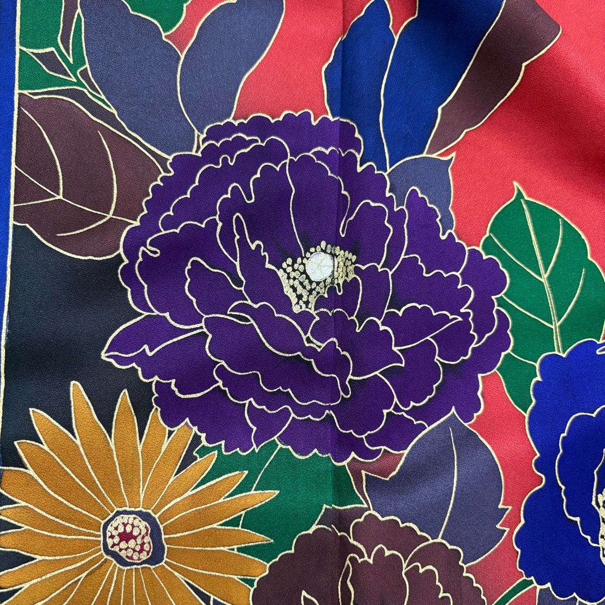 振袖 身丈163cm 裄丈70cm L 袷 牡丹 草花 金彩 染め分け 赤 正絹 秀品