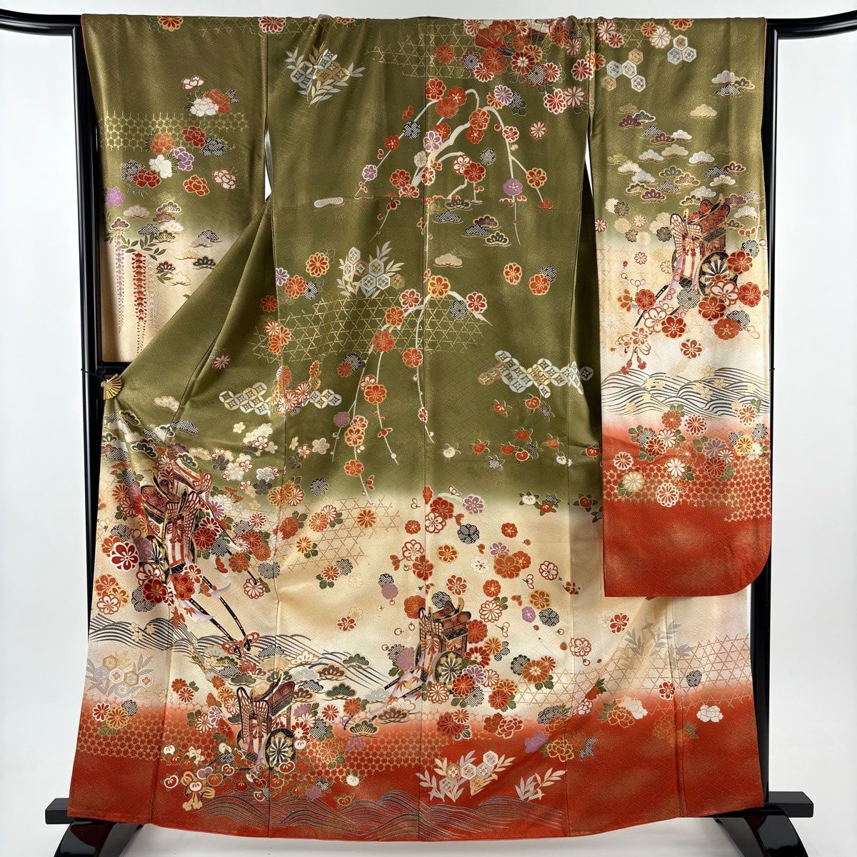 振袖 身丈164 cm 裄丈66 M 袷 御所車 草花 金糸 金彩 鶯色 正絹 秀品