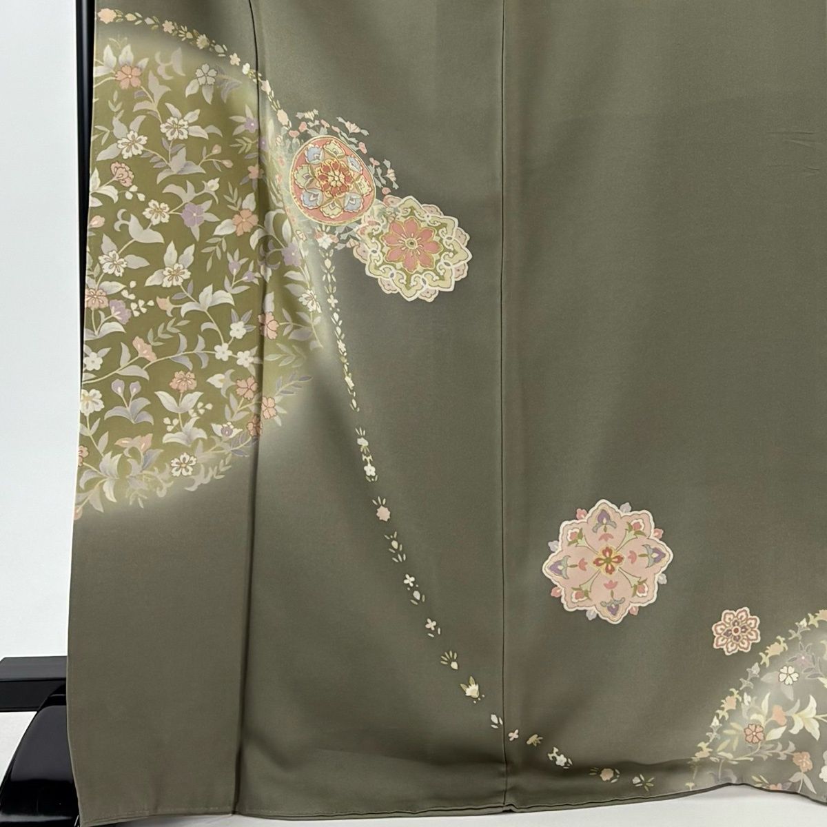 訪問着 身丈170 cm 裄丈67 M 袷 華文 草花 金糸 金彩 灰緑 正絹 秀品 一つ紋