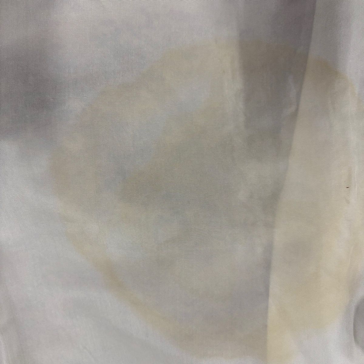  小紋 身丈156.5 cm 裄丈65.5 M 袷 陶彩染 落款 幾何学模様 薄茶色 正絹 小紋 着物