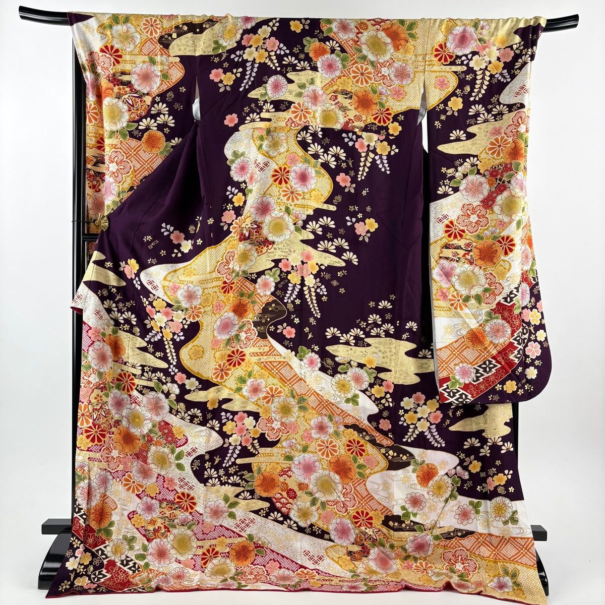 成人式振袖身丈160.5cm裄丈67cm雪輪 草花金糸金彩茶紫正絹美品セット中古 美品】 振袖 身丈160.5cm 裄丈70cm L 袷 手毬 桜 箔 金彩 黄色 正絹