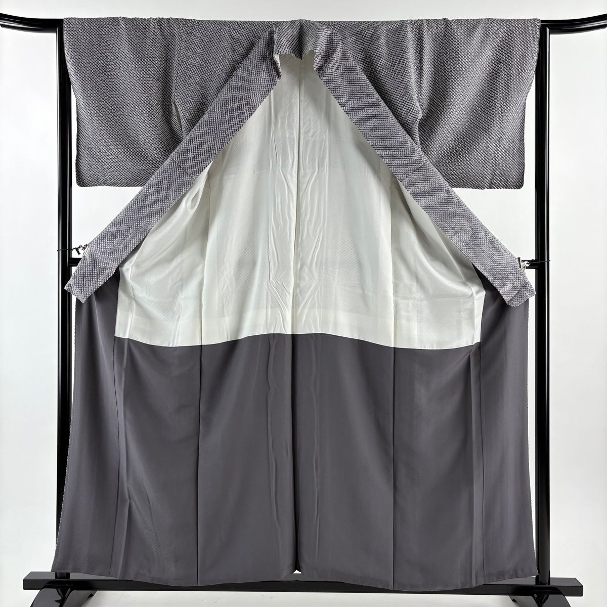  小紋 身丈158 cm 裄丈65.5 M 袷 総絞り 灰色 正絹 名品 小紋 着物