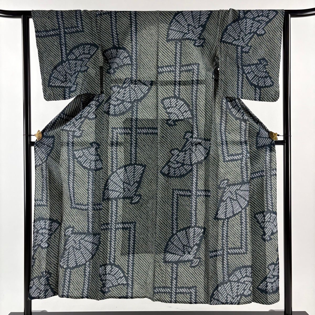 浴衣 身丈151 cm 裄丈62.5 S 絞り浴衣 斜縞 桧扇 青緑 綿 名品