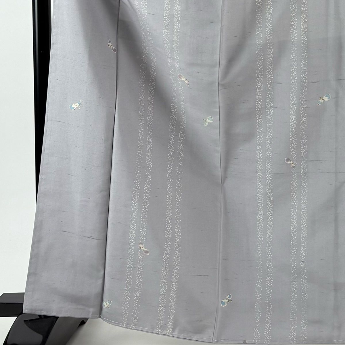 付下げ 身丈166 cm 裄丈69 L 袷 紬地 瓢箪 縦縞 灰色 正絹 名品