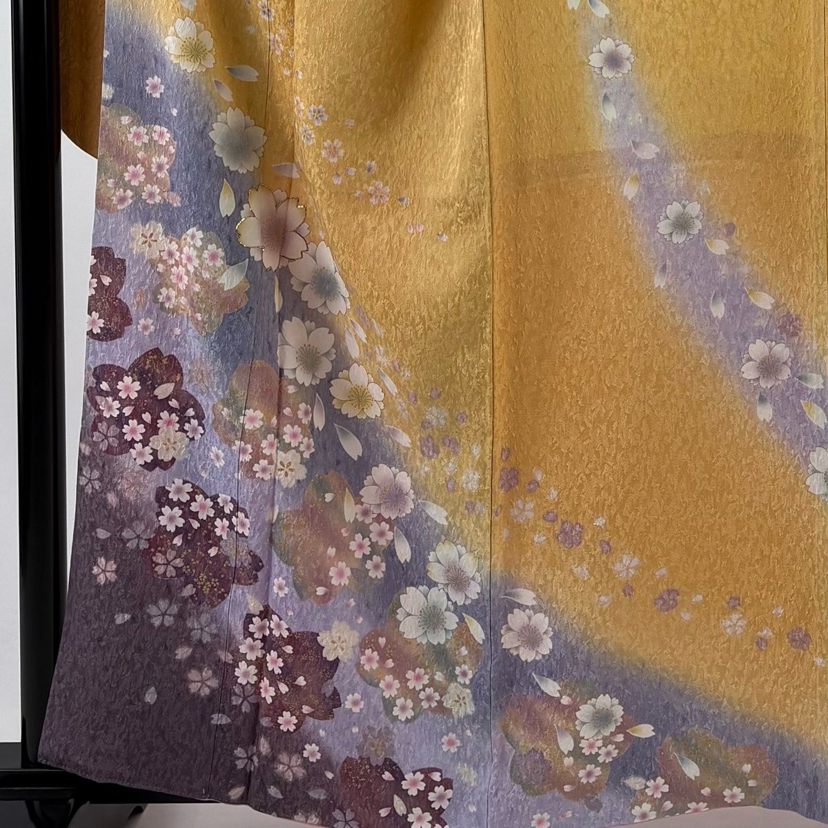 振袖 身丈160 cm 裄丈67 M 袷 桜 桜の花びら 箔 金彩 オレンジ 正絹