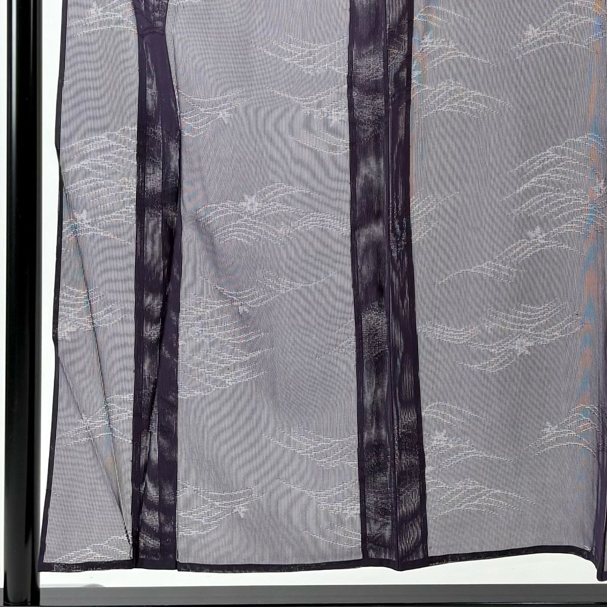 色無地 身丈157 cm 裄丈64.5 M 薄物 縦絽 波 草花 紫 正絹 名品