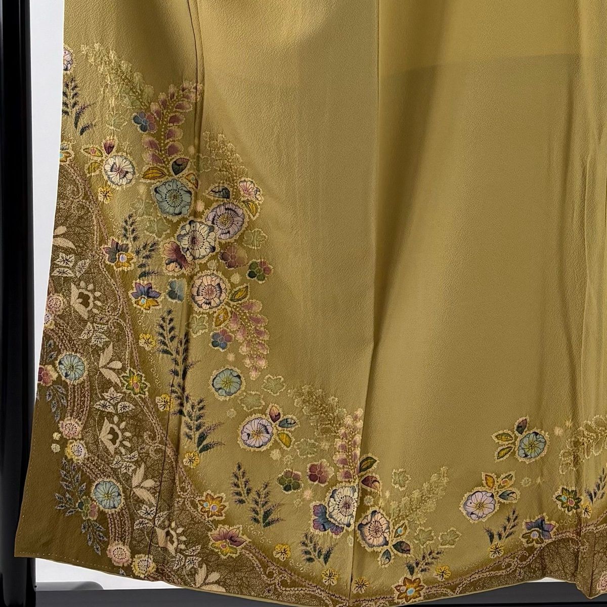 訪問着 身丈155 cm 裄丈64 M 袷 翠山工房 落款 辻が花 花唐草 金彩 ぼかし 黄土色 正絹 名品