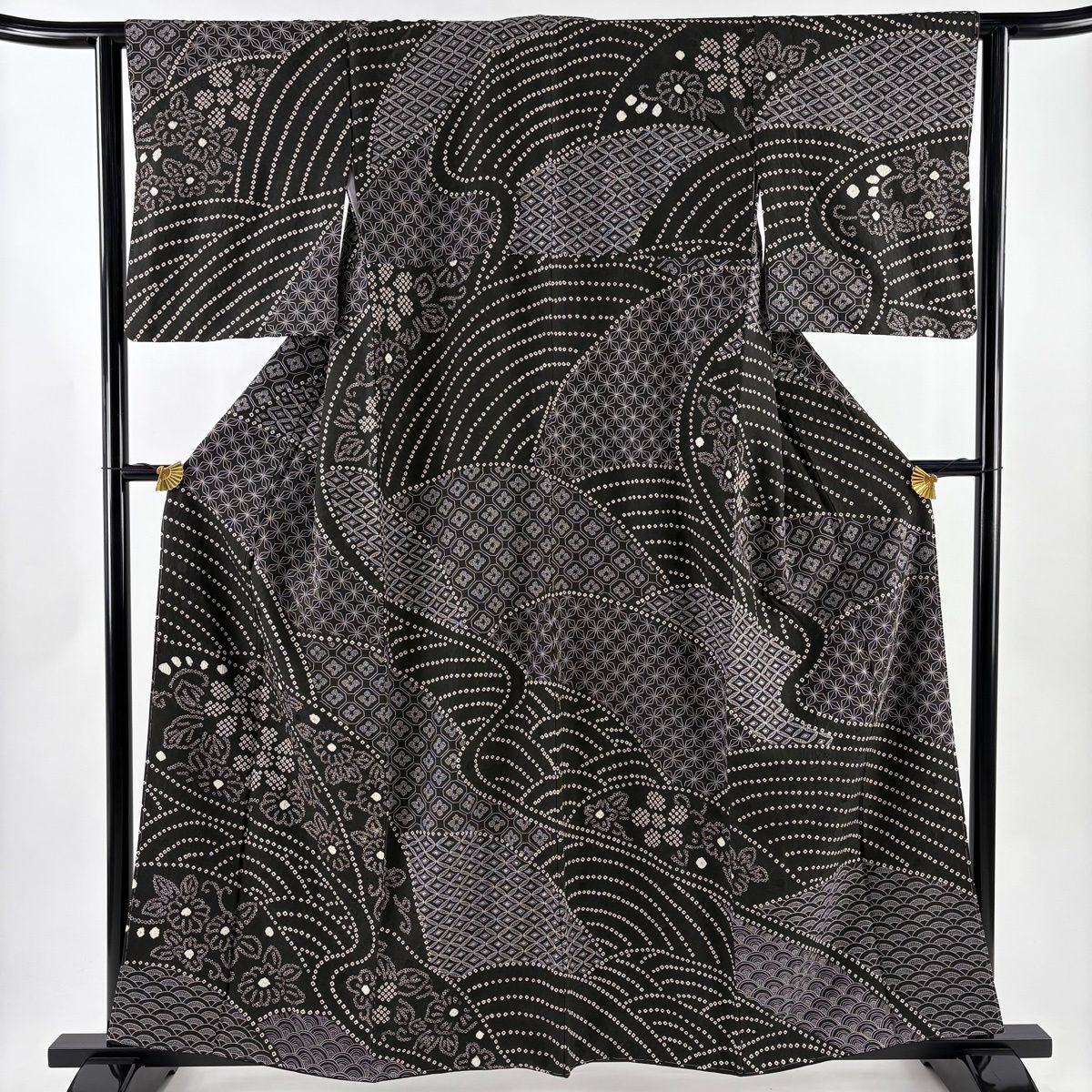 訪問着 身丈157 5 cm 裄丈63 S 袷 草花 波 刺繍 絞り 焦茶色 正絹