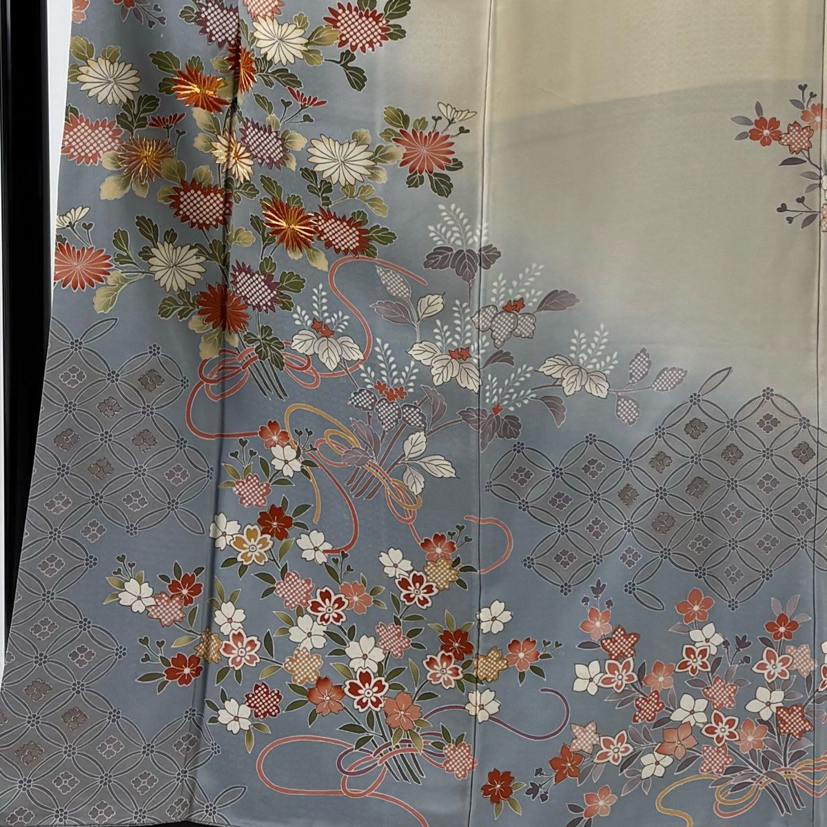 訪問着 身丈160 cm 裄丈65.5 M 袷 菊 桜 金糸 金彩 青灰色 正絹