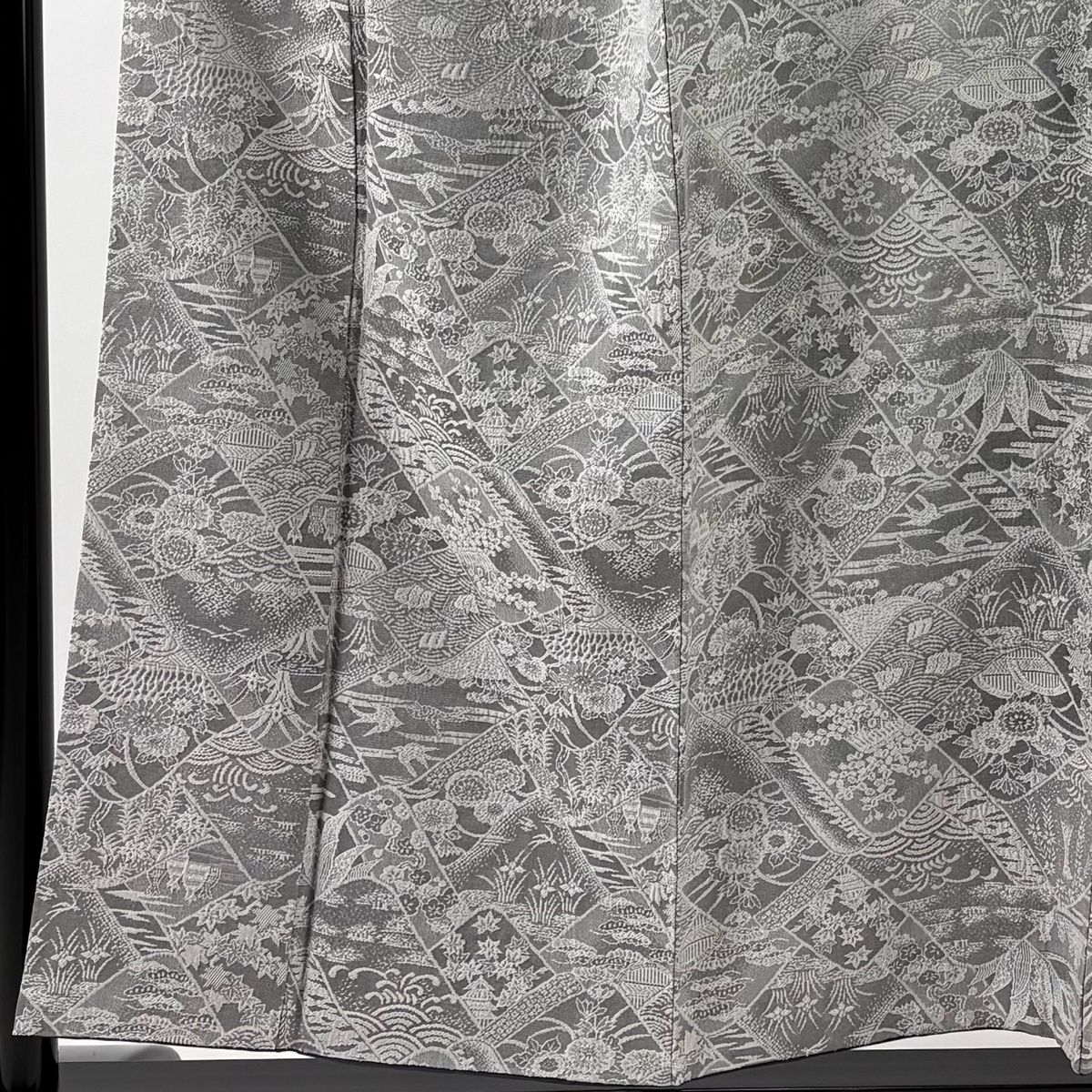 小紋 身丈153.5 cm 裄丈66.5 M 袷 紋意匠 鳥 草花 灰色 正絹 名品