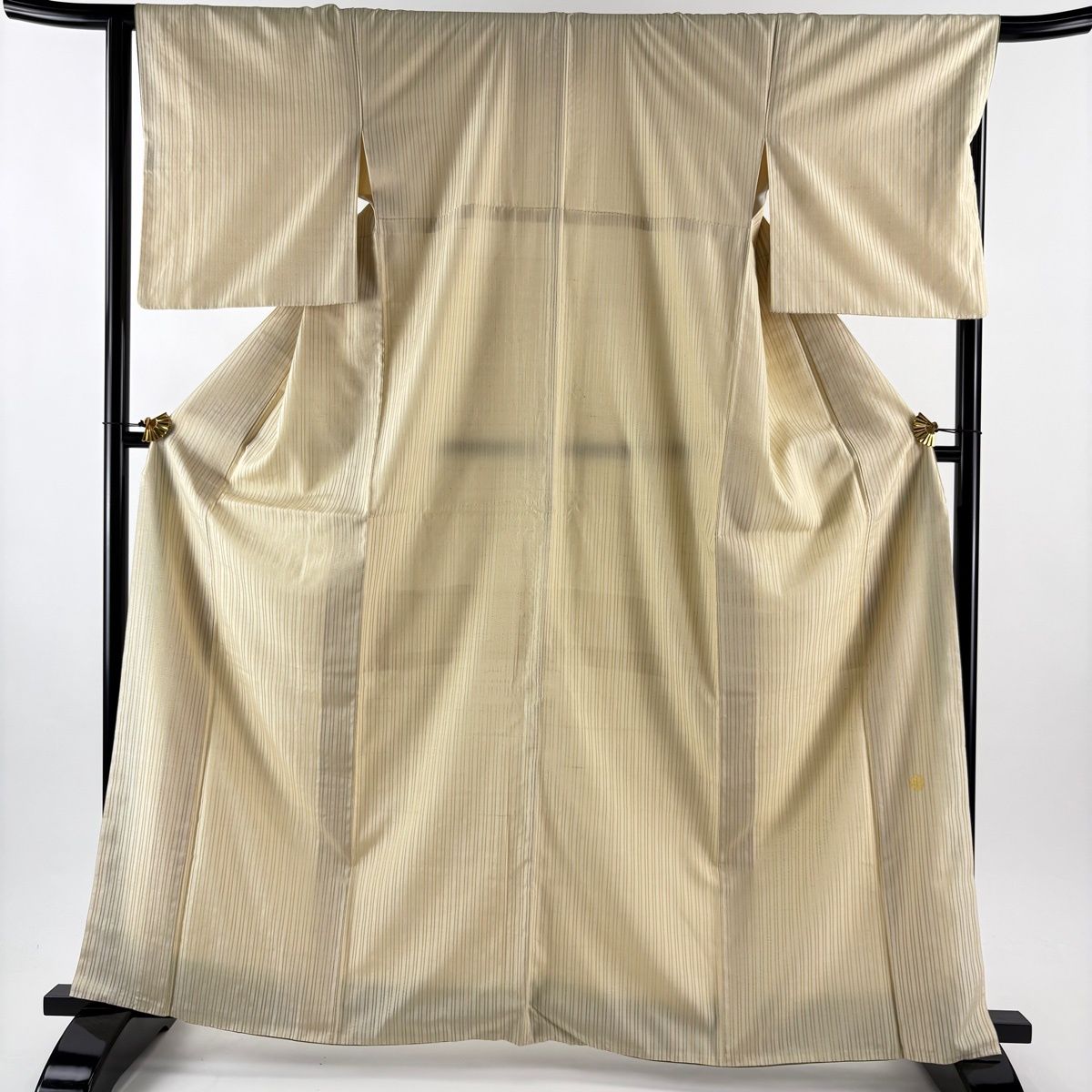 小紋 身丈164 cm 裄丈65 M 袷 紬地 渡辺雪三郎 縞 金糸 ベージュ 正絹