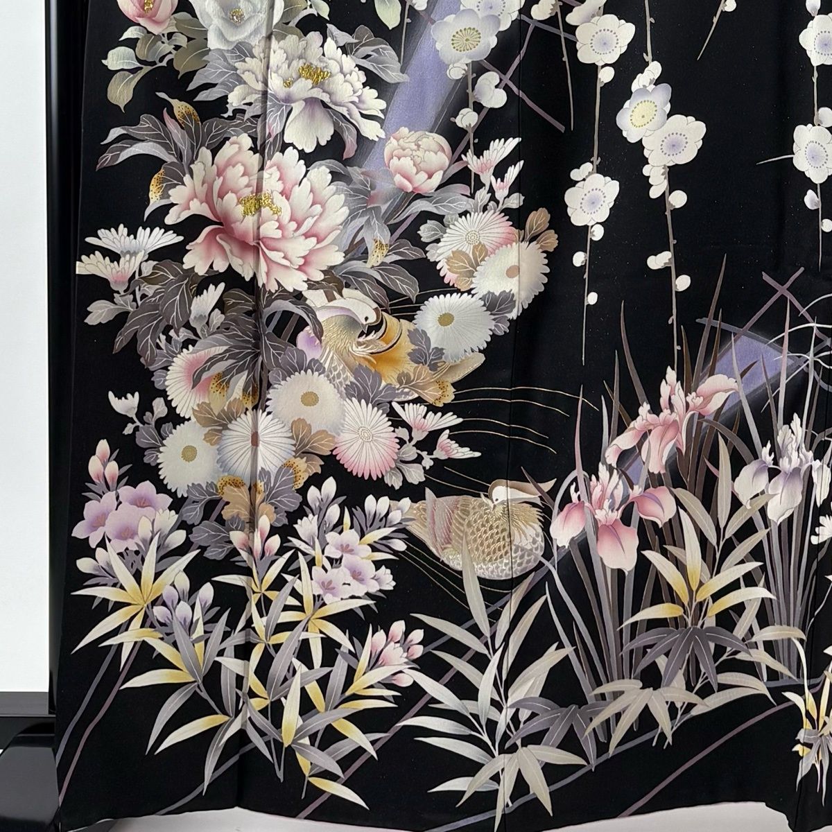 振袖 身丈167 cm 裄丈69 L 袷 小寺義一 落款 鴛鴦 草花 金通し 箔 黒 正絹