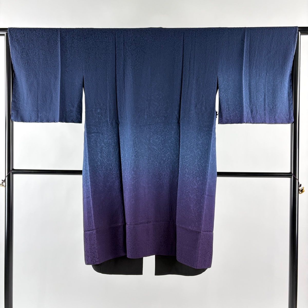 道中着 身丈107 5 cm 裄丈65 M リバーシブル 地紋 ぼかし 紺色 正絹