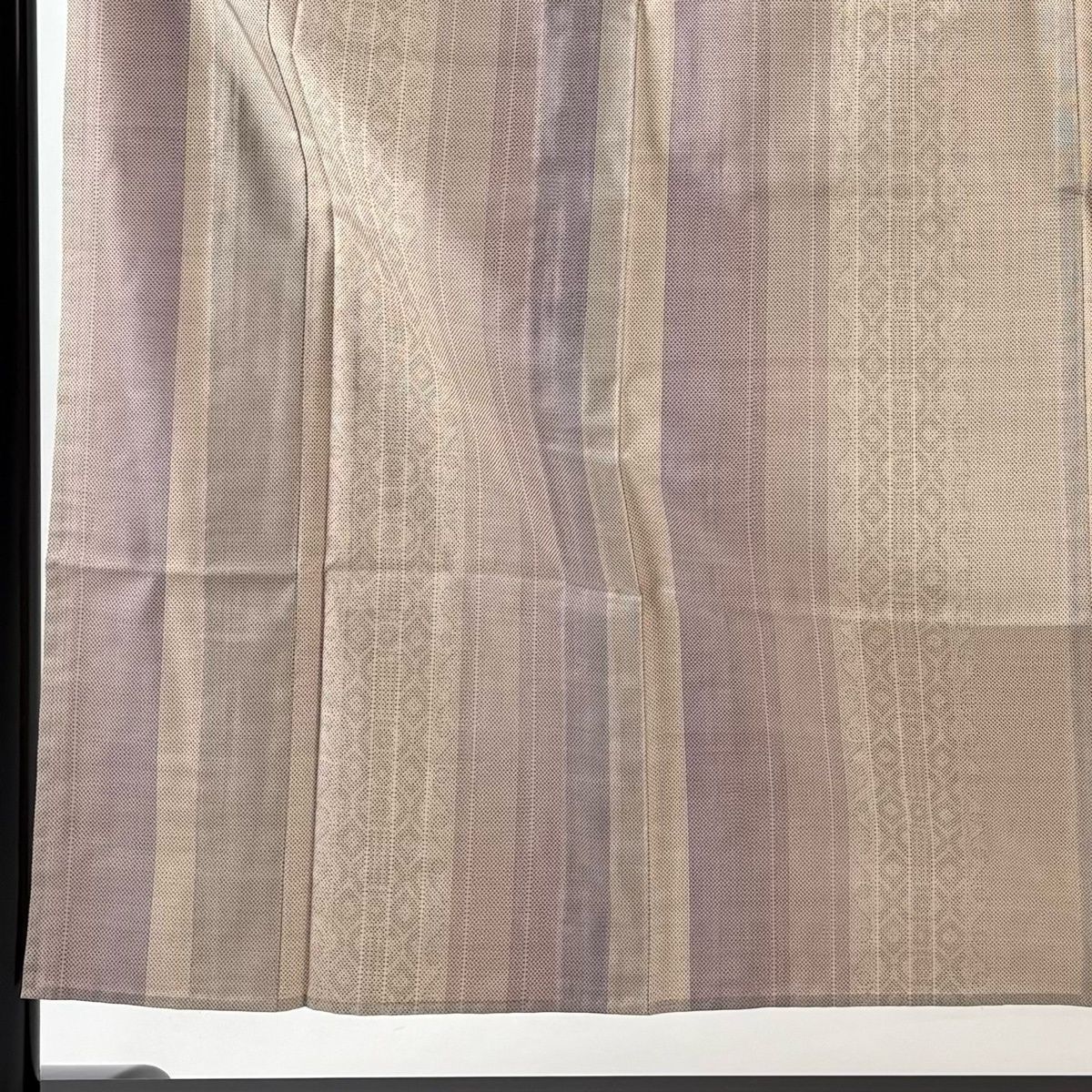 大島紬 身丈155 cm 裄丈62 S 単衣 都喜ヱ門 縞 幾何学 薄茶色 正絹