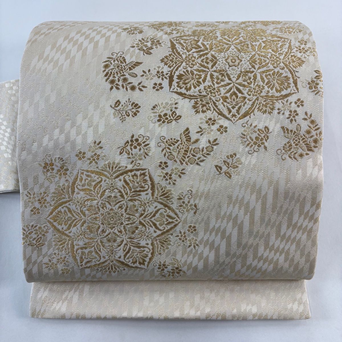 美品】 名古屋帯 秀品 比翼したて 華文 花喰い鳥 金糸 ベージュ 正絹