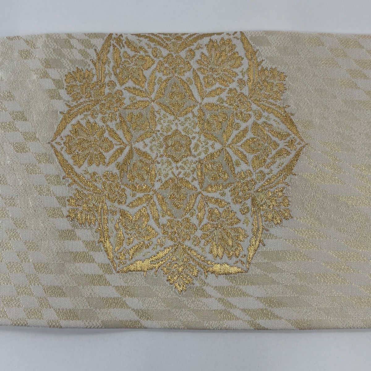 美品】 名古屋帯 秀品 比翼したて 華文 花喰い鳥 金糸 ベージュ 正絹