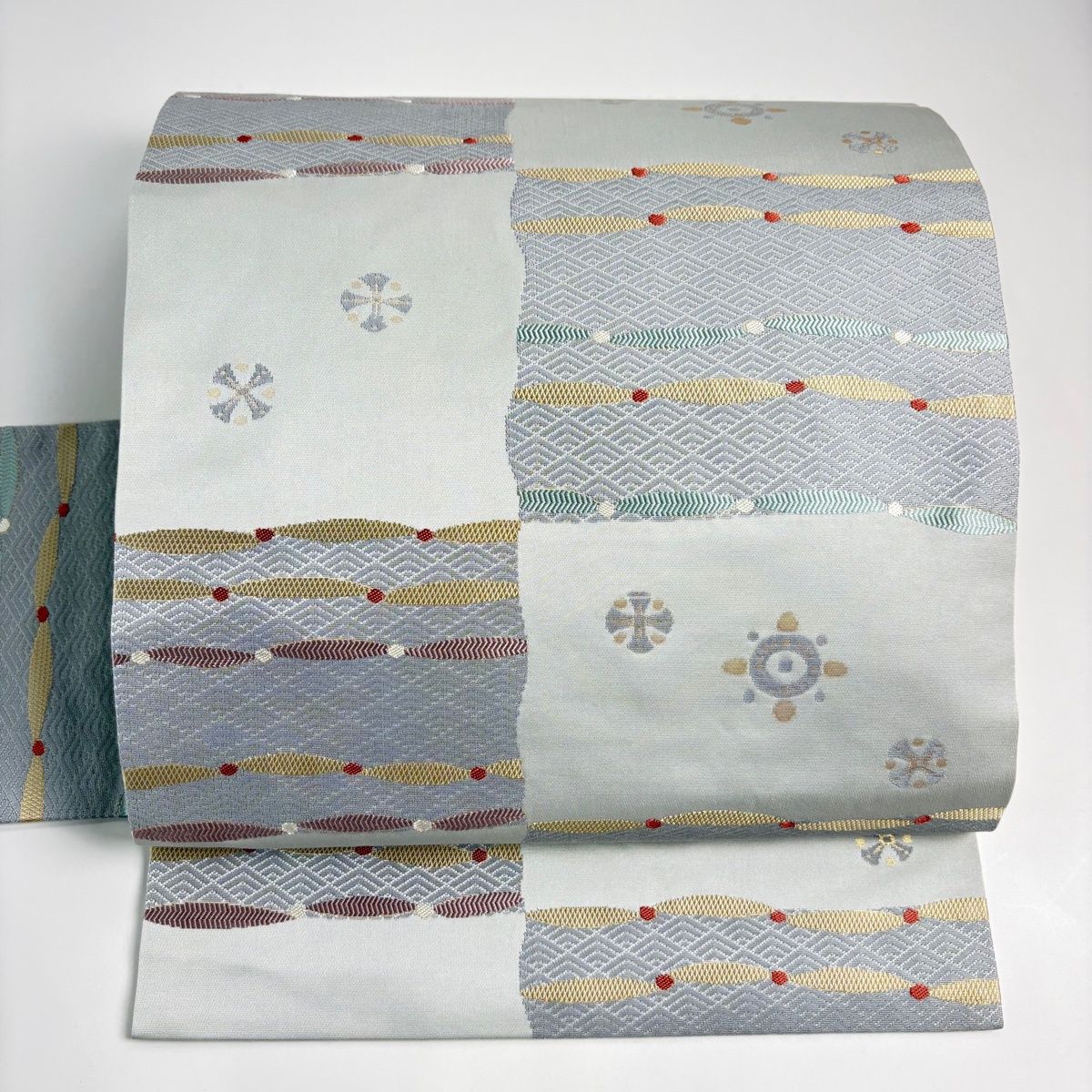 名古屋帯 秀品 変わり市松 幾何学 箔 青灰色 正絹