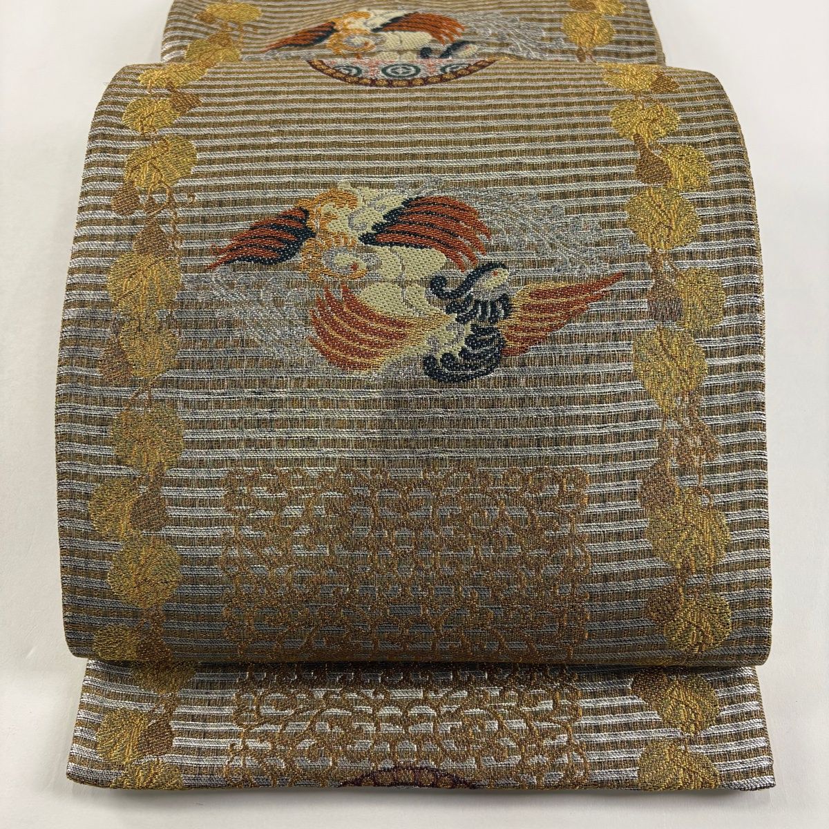 袋帯 名品 尾長鳥 丸文 金銀糸 ラメ糸 銀色 六通 正絹