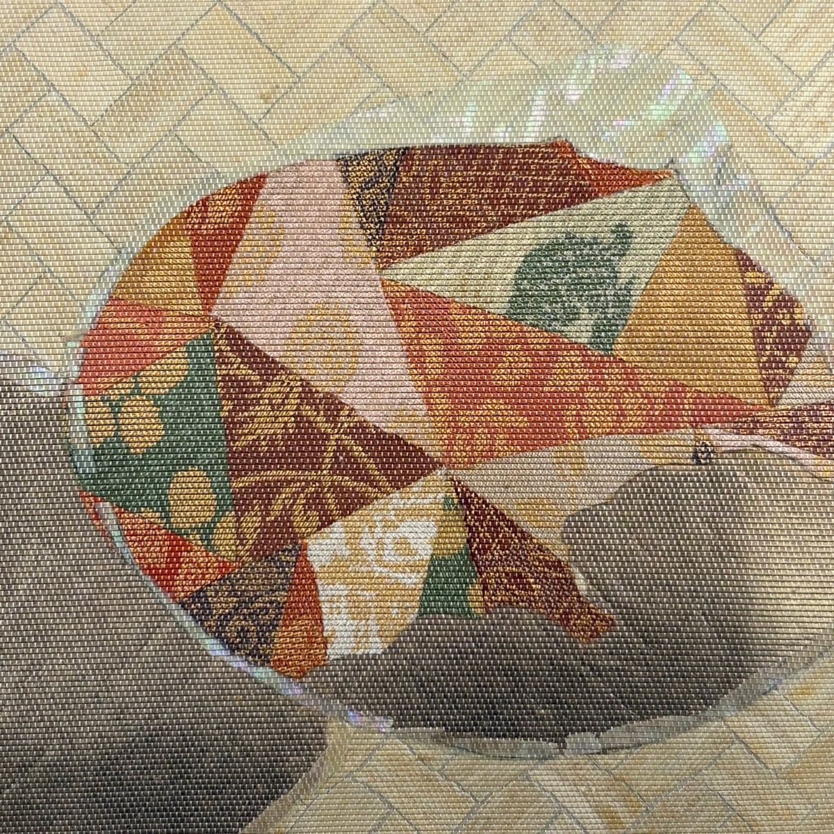 名古屋帯 名品 誉田屋源兵衛 落款 貝合わせ 桧垣文 螺鈿箔 箔 薄茶色 正絹