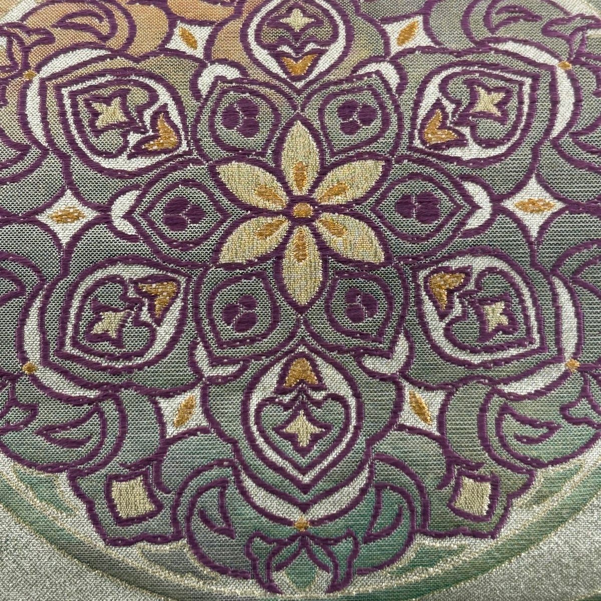 袋帯 名品 帝王紫 落款 華文 金銀糸 箔 銀色 六通 正絹 【中古