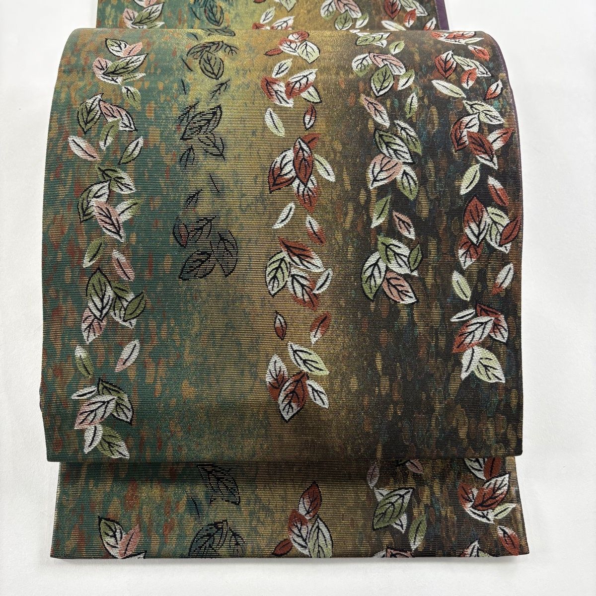 袋帯 名品 草野一騎 落款 葉柄 箔 茶緑色 六通 正絹