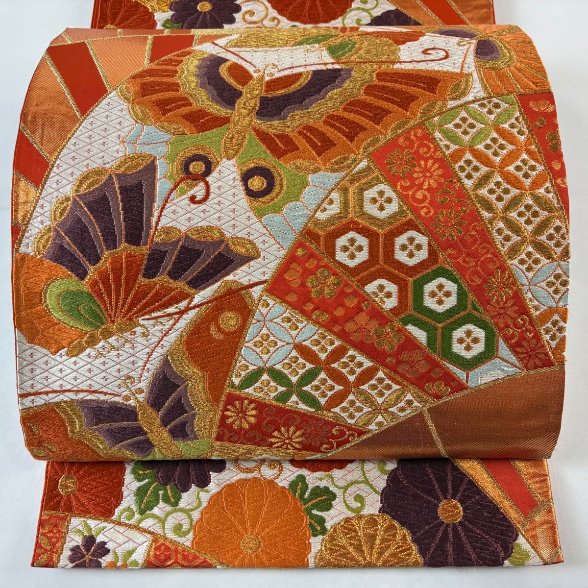 袋帯 河合美術織物 落款 菊唐草 蝶 箔 金糸 オレンジ 六通 正絹