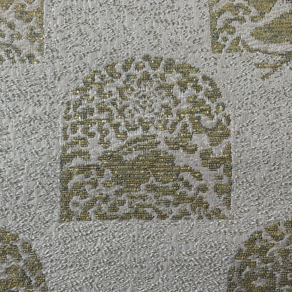 袋帯 名品 花うさぎ 松 箔 金銀糸 灰白 六通 正絹