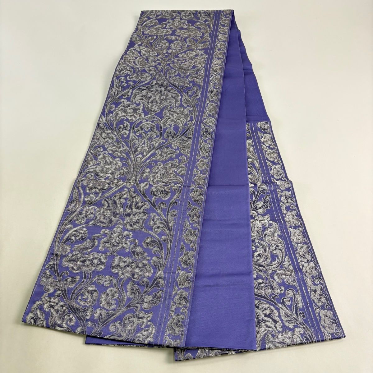  袋帯 じゅらく 落款 瑞鳳唐花文 花唐草 草花 箔 銀糸 青紫 六通 正絹 袋帯 帯