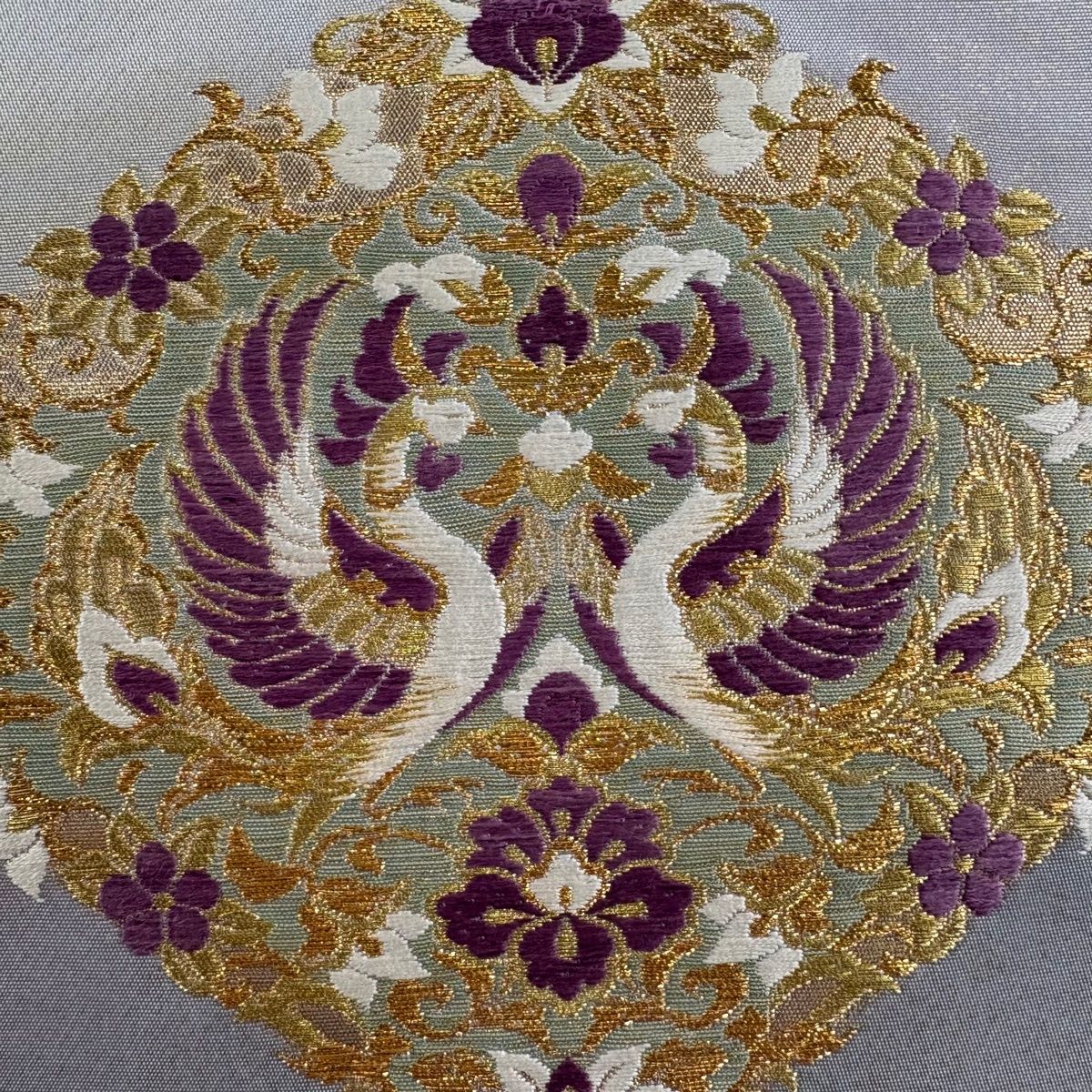 袋帯 名品 じゅらく 落款 じゅらく帝王紫 向鶴菱 華文 金糸 箔 灰色 お太鼓柄 正絹