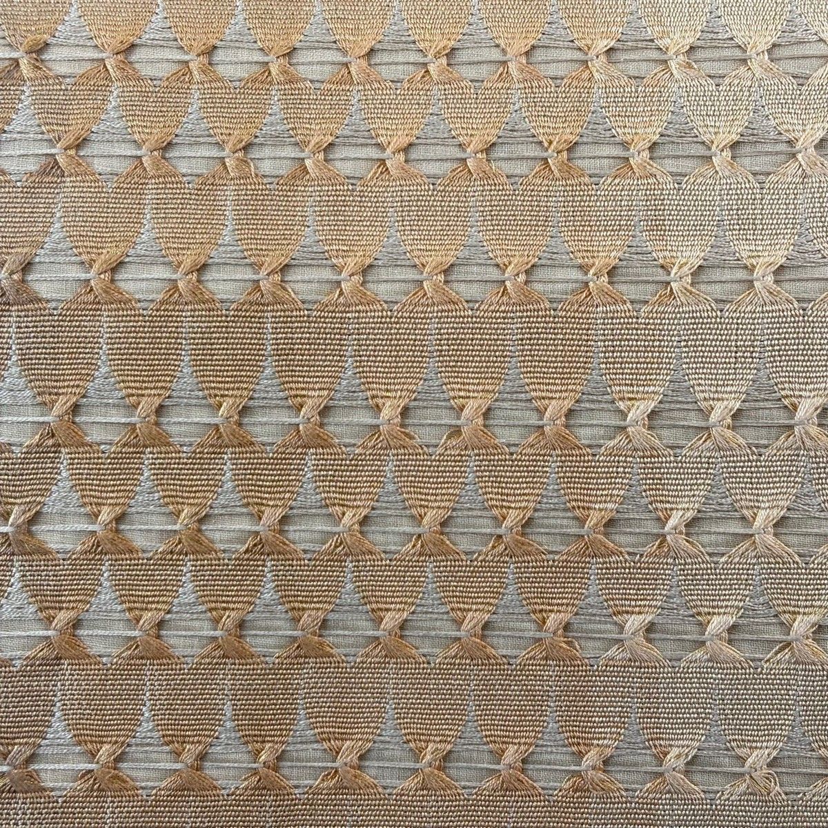 袋帯 幾何学 箔 ベージュ お太鼓柄 正絹