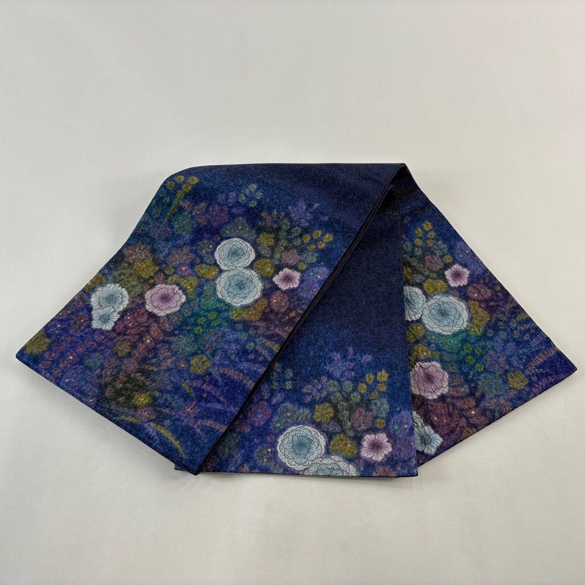 美品】 袋帯 名品 辻が花 銀糸 紺色 お太鼓柄 正絹 【中古】 - メルカリ