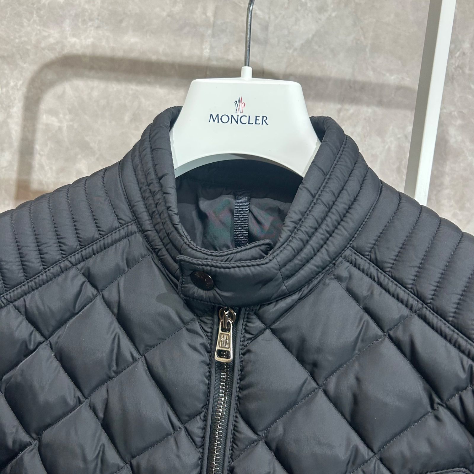 即決 MONCLER モンクレール ライダース ダウンジャケット黒 ブラック0