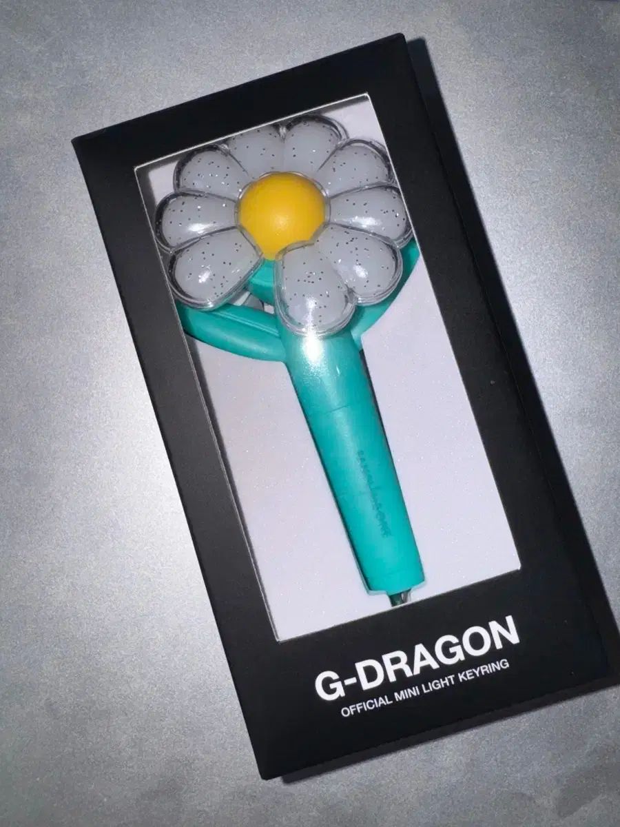 G-DRAGON（ジードラゴン） デイジー봉 キーホルダー ミント
