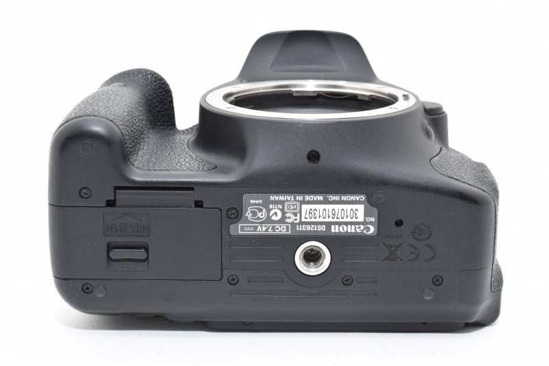 Canon EOS Kiss X5 ボディ◆シャッター回数8599回のみ♪ 実用光学美品】Canon キャノン EOS KISS X5 ボディ シャッター数6096回