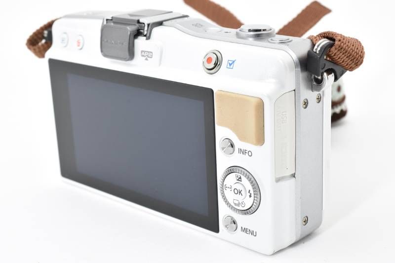 実用光学美品】Olympus オリンパス Pen mini E-PM2 ボディ 白 ホワイト