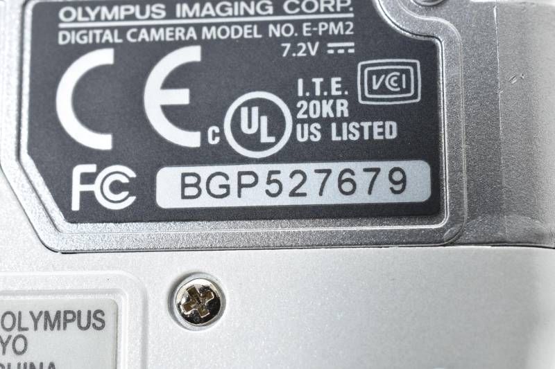 ミラーレス一眼カメラ