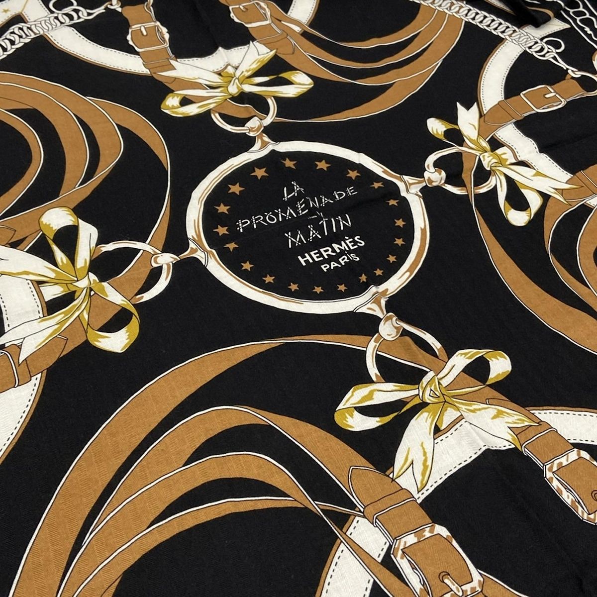  HERMES エルメス ストール ショール カレジェアン カレ140 黒×ブラウン×白 LA PROMENADE DU MATIN 朝の散歩 カシミヤ シルク ストール ショール 小物