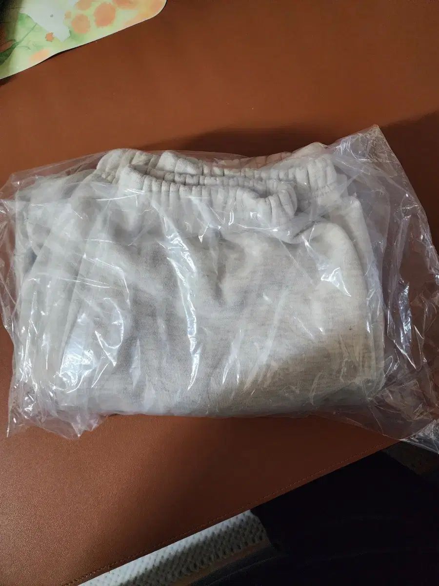 IAB Studio アイエプスタジオ スウェット パンツ オートミール バーガンディ XL