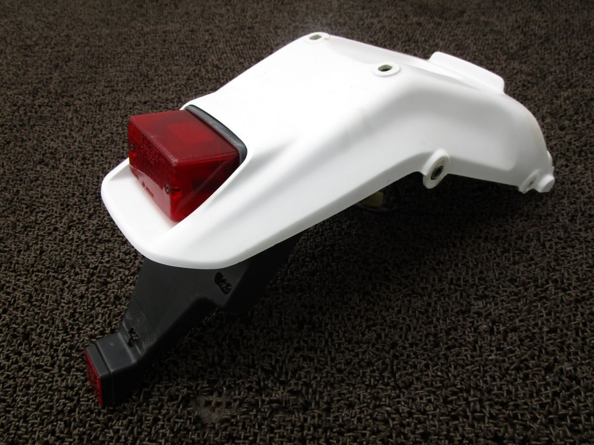 XL 250ディグリー リアフェンダー テールランプ A 9267 MD 26 ホンダ 21 E DEGREE キャブ車 動画有