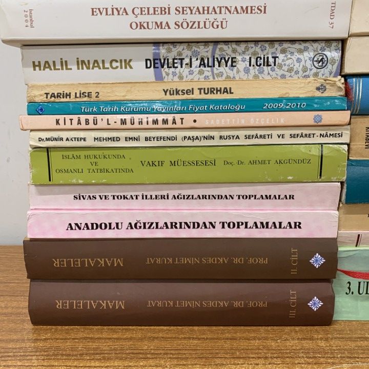  02 ! 多ジャンルのトルコ語の本 約60冊大量セット 洋書 言語学 科学 思想 文化 研究 文法 文学 歴史 信仰 宗教 B 文学 小説 本