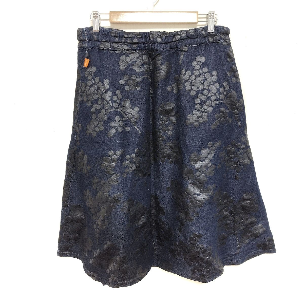 SOU ソウソウ パンツ サイズM レディース - ネイビー×黒 花柄 ウエストゴム