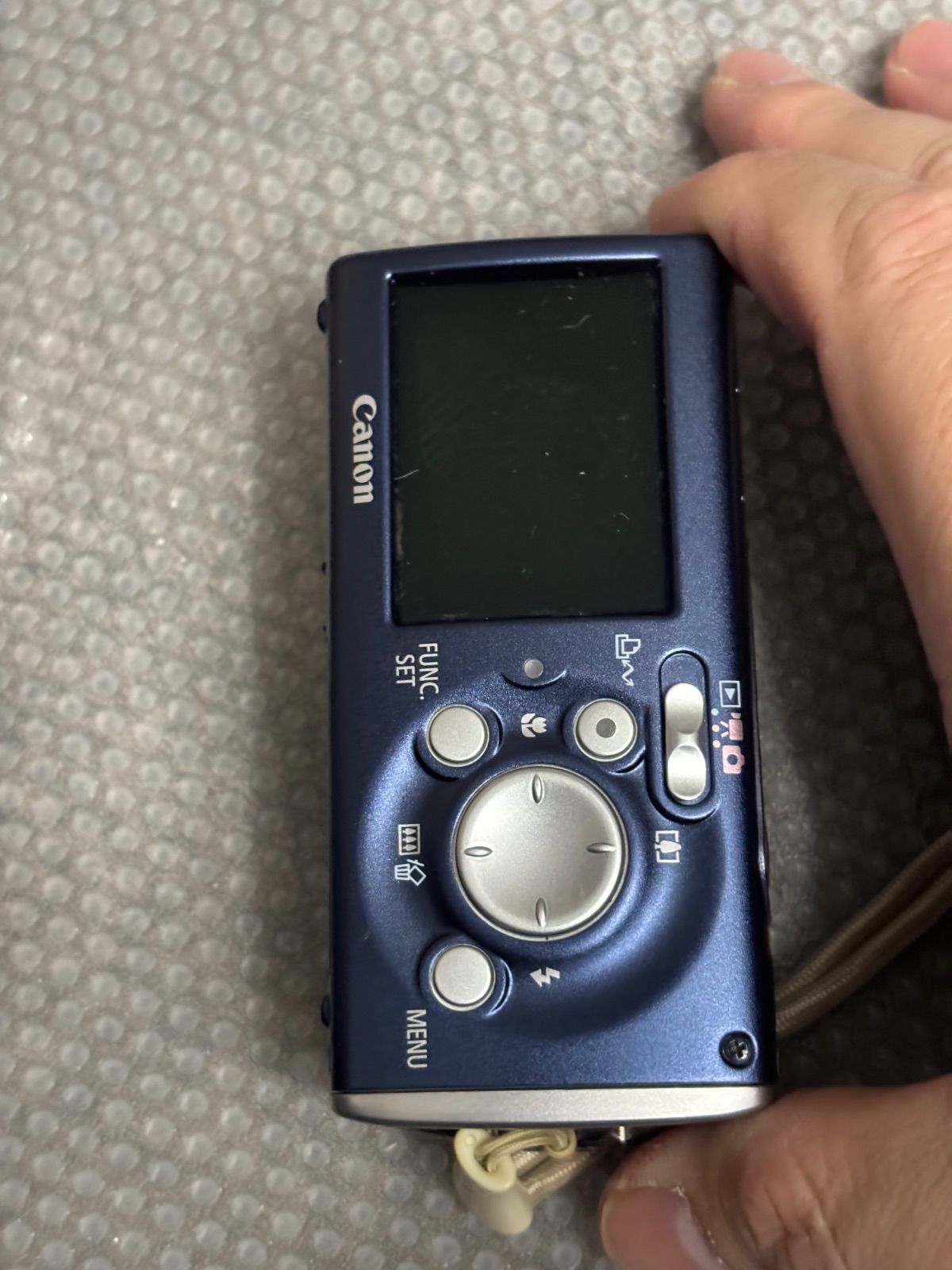 Canon IXY DIGITAL L4 デジカメ PC1205 12121 - メルカリ