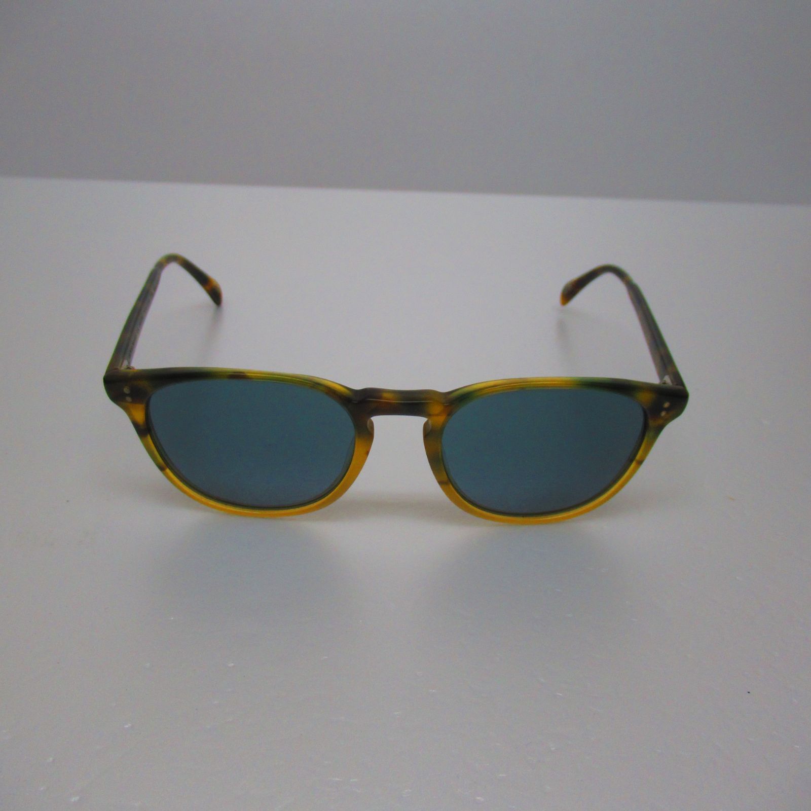 オリバーピープルズ OLIVER PEOPLES OV5298SU Finley Esq.Sun 調光 