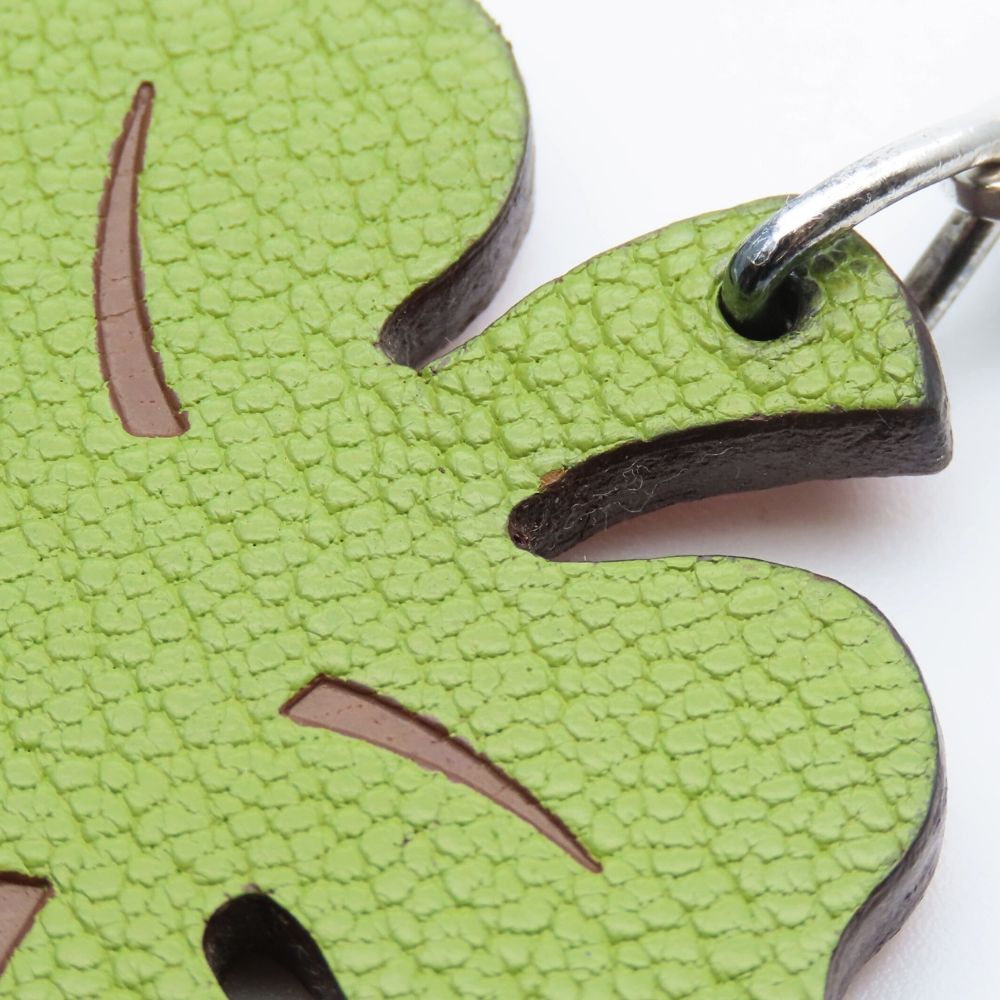 エルメス バッグチャーム クローバー レザー シルバー925 グリーン