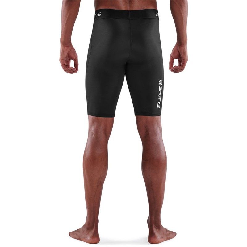 skins(スキンズ) S-1 MENS HALF TIGHTS ボディケアストレッチパンツ